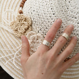 Bague ANDALOUSE plaqué or - résine blanche